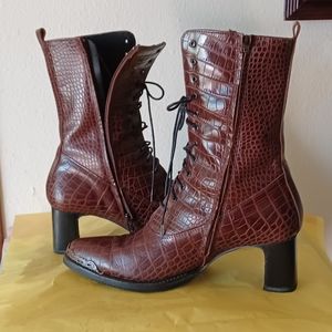 Rock and Roll Lace Up Women's Boots Size  9